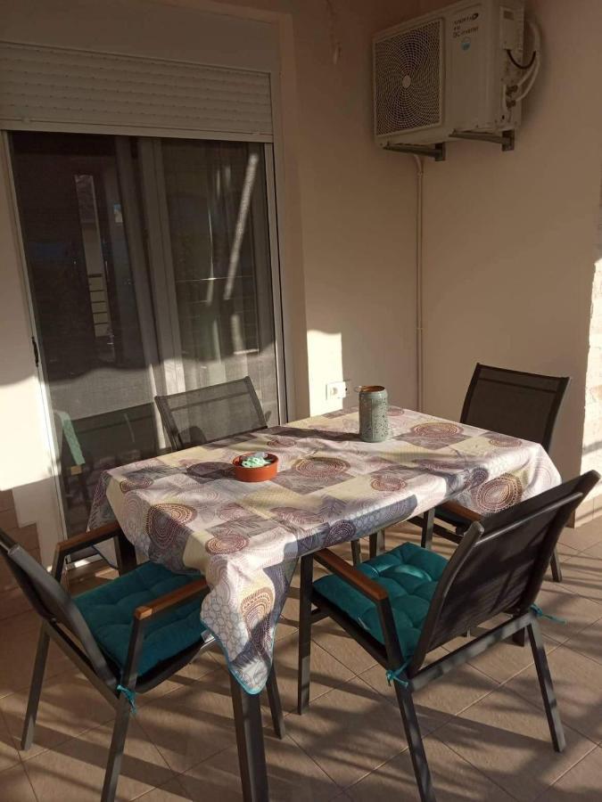 Avellana Luxury Suites Leptokarya  Exteriör bild
